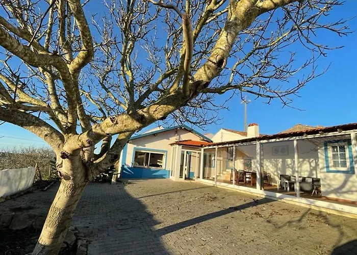 The Sunset Spot Holiday home Sao Bartolomeu dos Galegos e Moledo