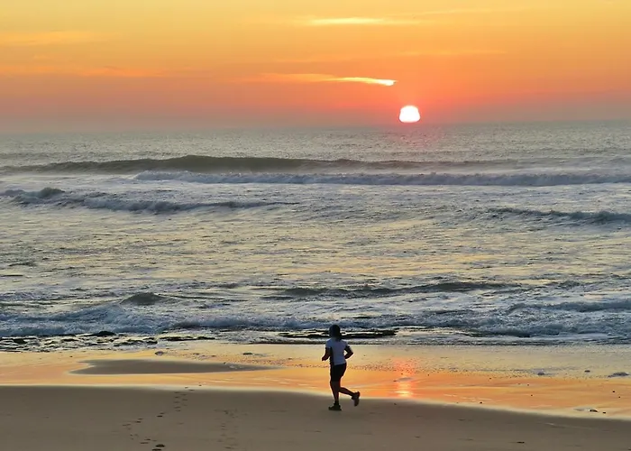The Sunset Spot Sao Bartolomeu dos Galegos e Moledo